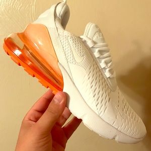 Nike AirMax 270 Size 7 US brand new